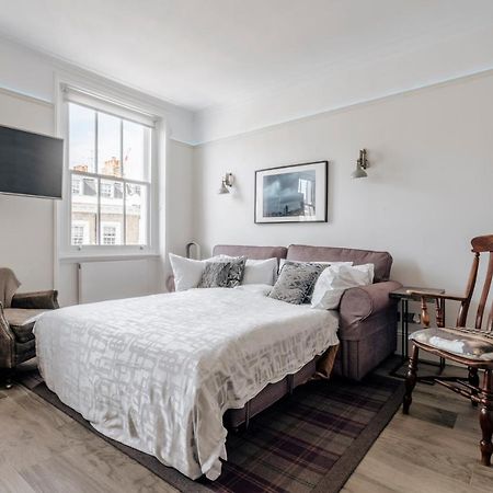 Victoria Violet Apartment ลอนดอน ภายนอก รูปภาพ